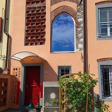 Bed & Breakfast Le Rondini Di San Donato Lucca